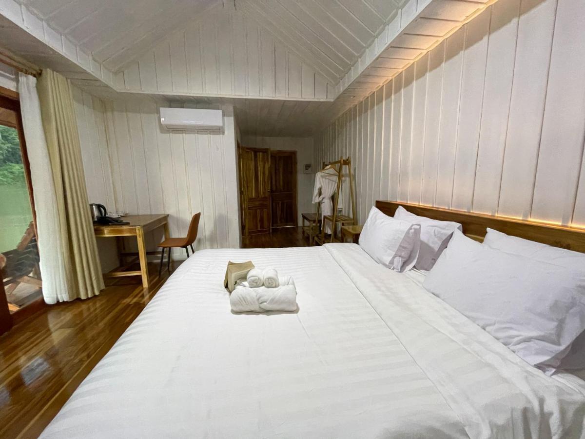 Nongkhiaw The Float House Hotel Ngoại thất bức ảnh