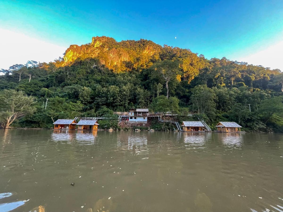 Nongkhiaw The Float House Hotel Ngoại thất bức ảnh