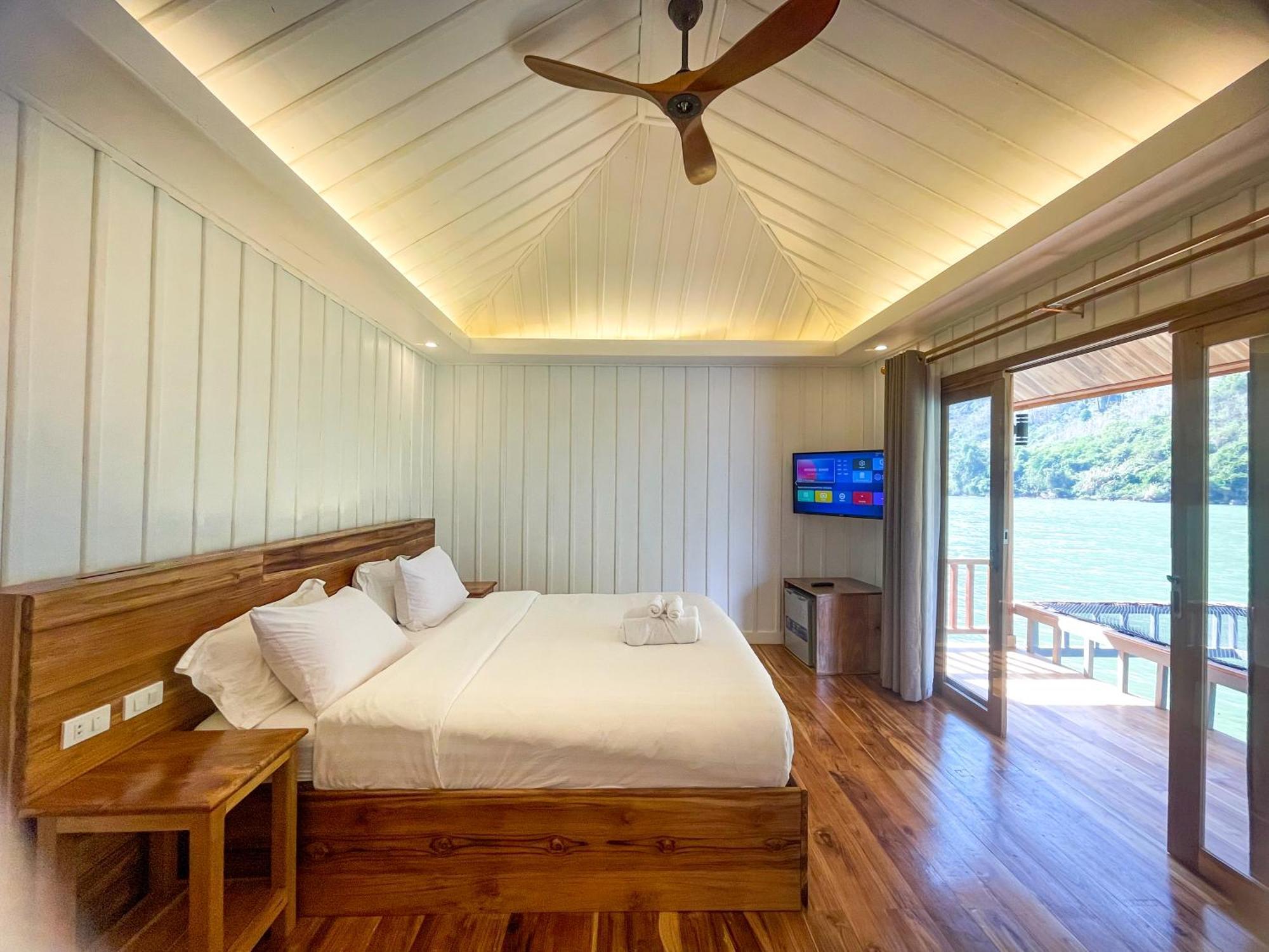 Nongkhiaw The Float House Hotel Ngoại thất bức ảnh