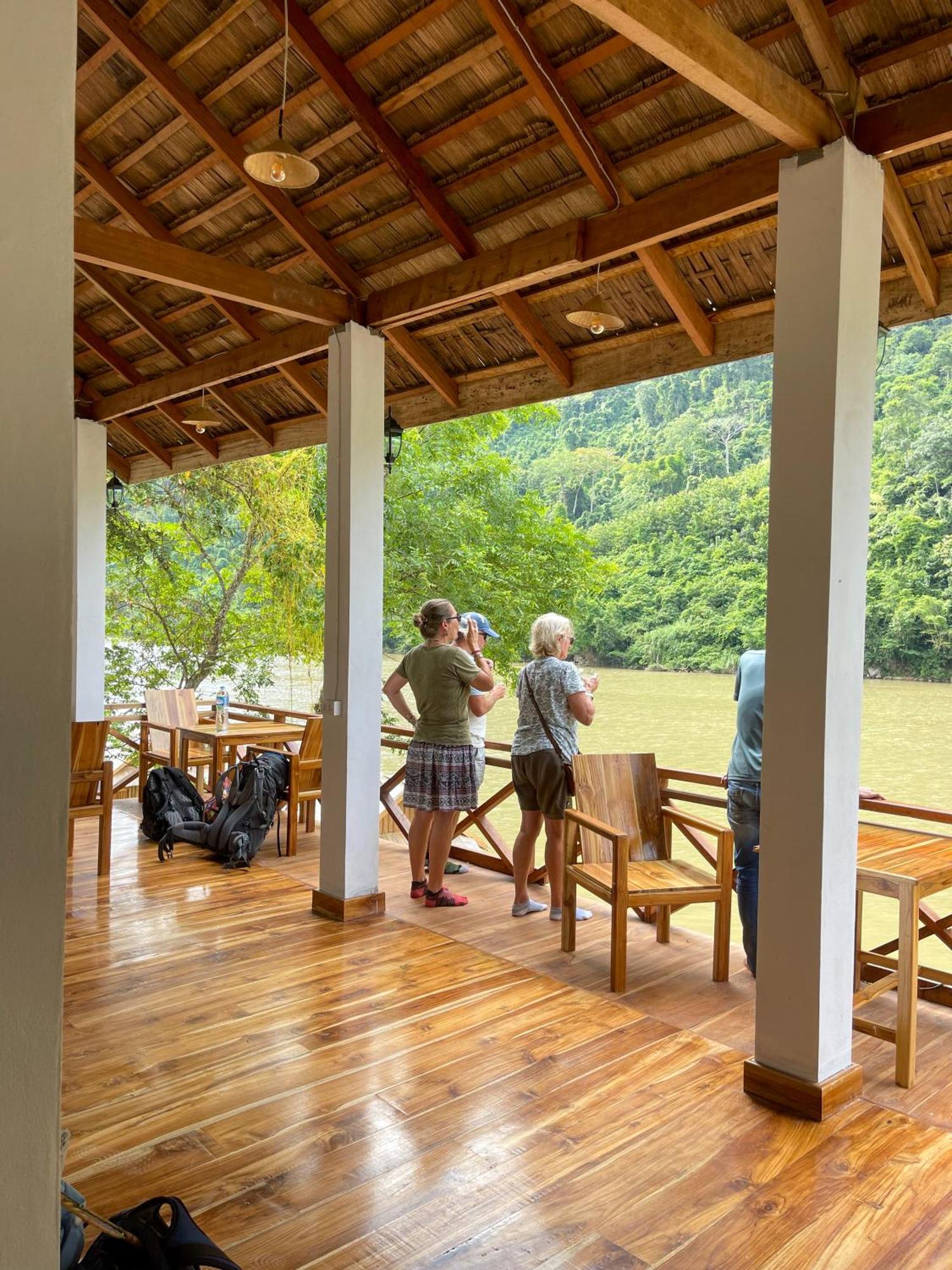 Nongkhiaw The Float House Hotel Ngoại thất bức ảnh