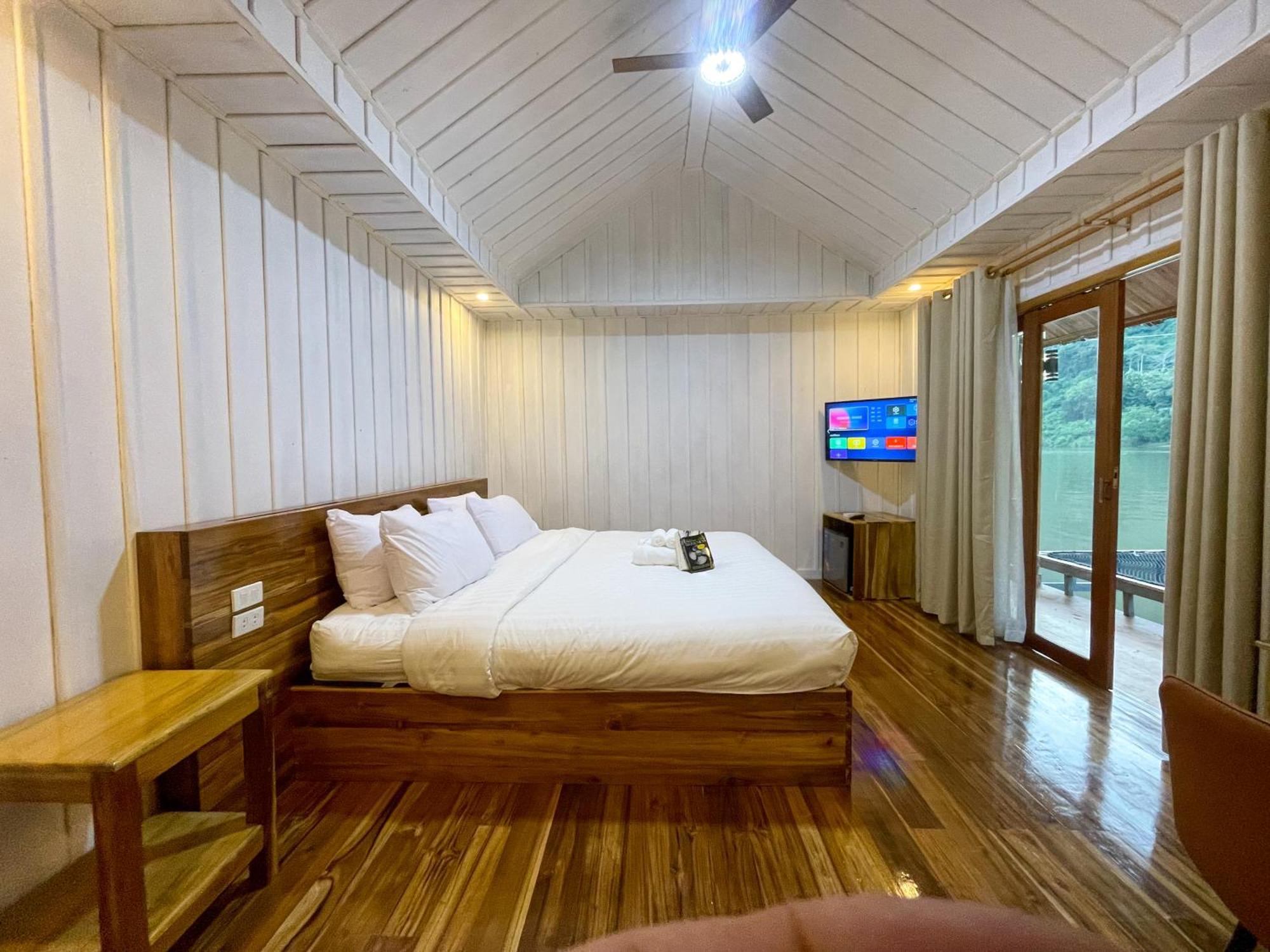 Nongkhiaw The Float House Hotel Ngoại thất bức ảnh